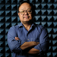 IEEE Recognizes ECSE’s Hao Xin with John Kraus Antenna Award